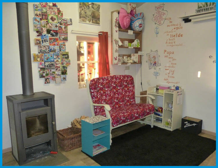 bellypainting atelier, buikbeschildering, babyshower, gipsbuik